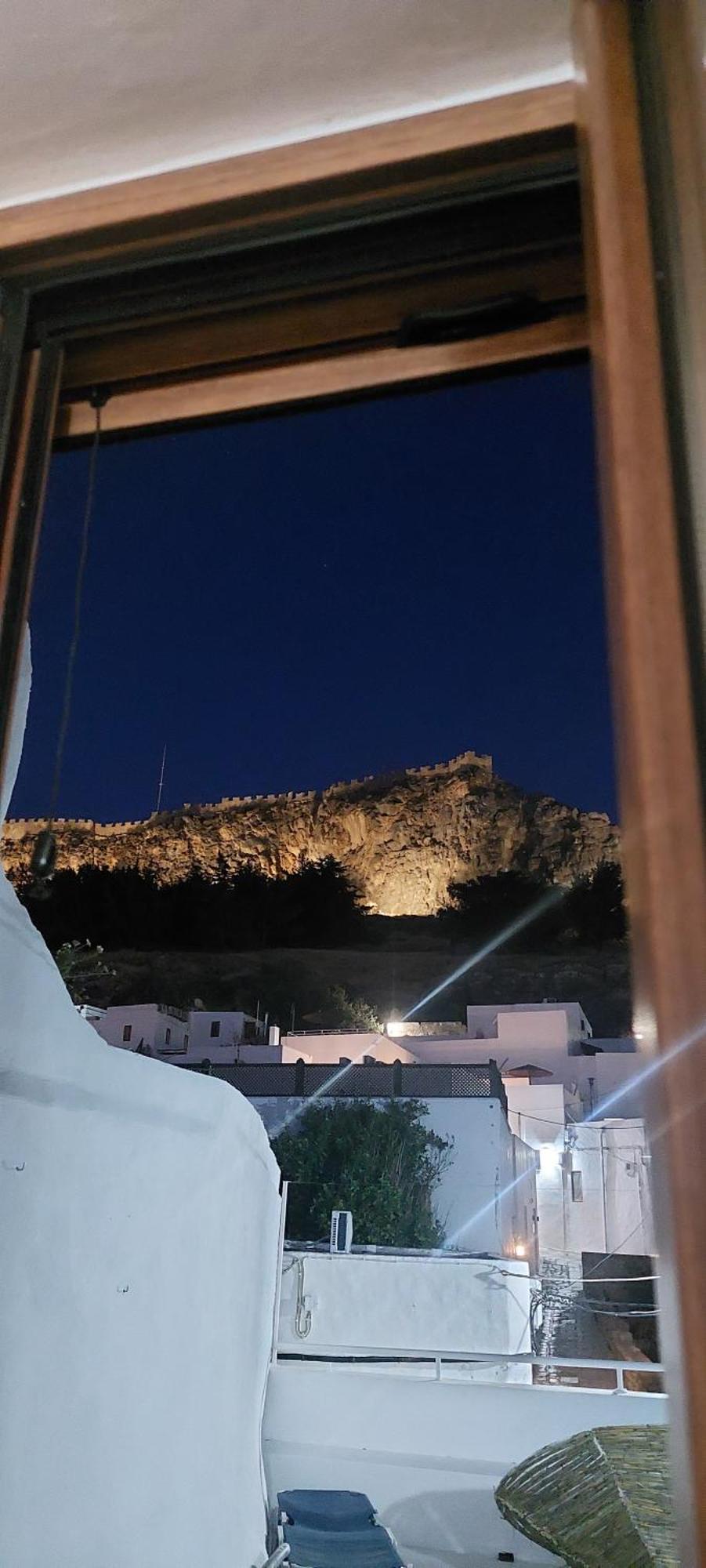 Lindos Alley Apartment ภายนอก รูปภาพ